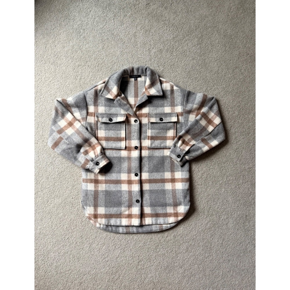 Rustic Cabin FORE Plaid Shacket Jacket Wool Blend Women's Size Small Gray Beige